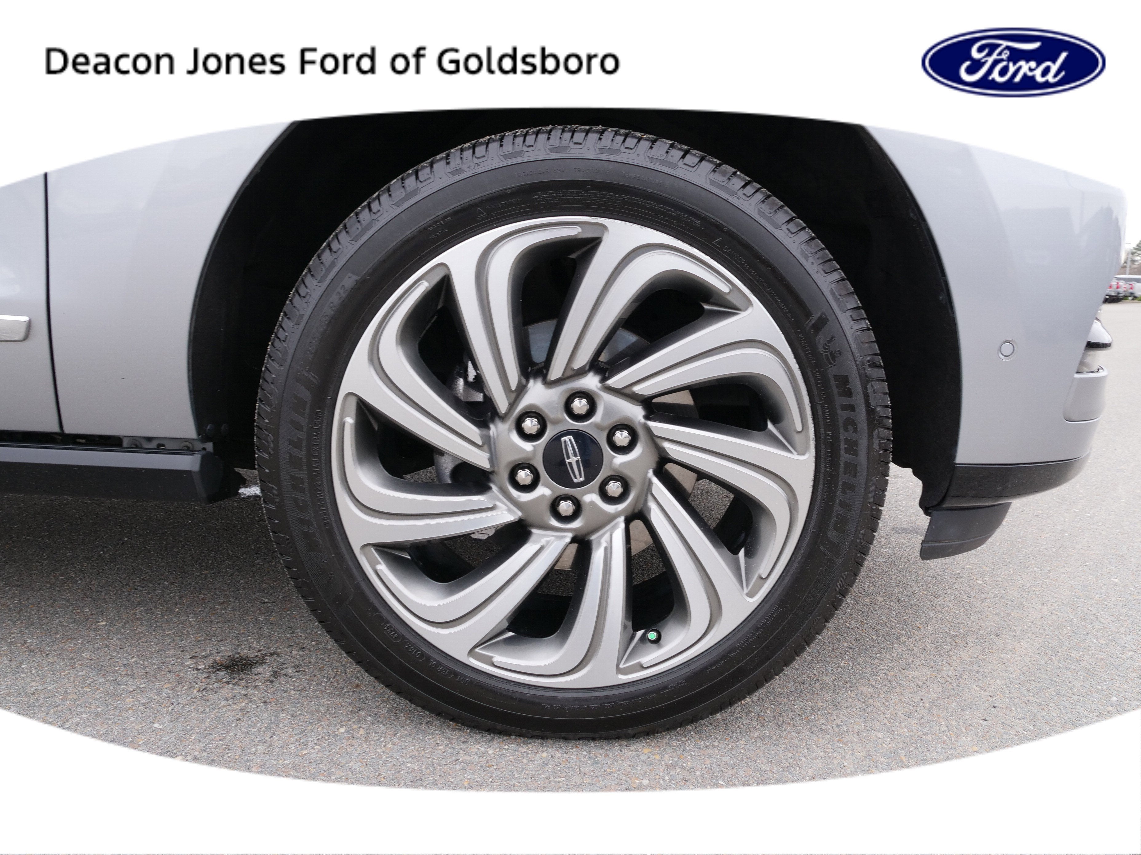 2023 Lincoln Navigator L Reserve