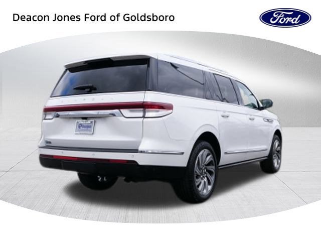 2023 Lincoln Navigator L Reserve