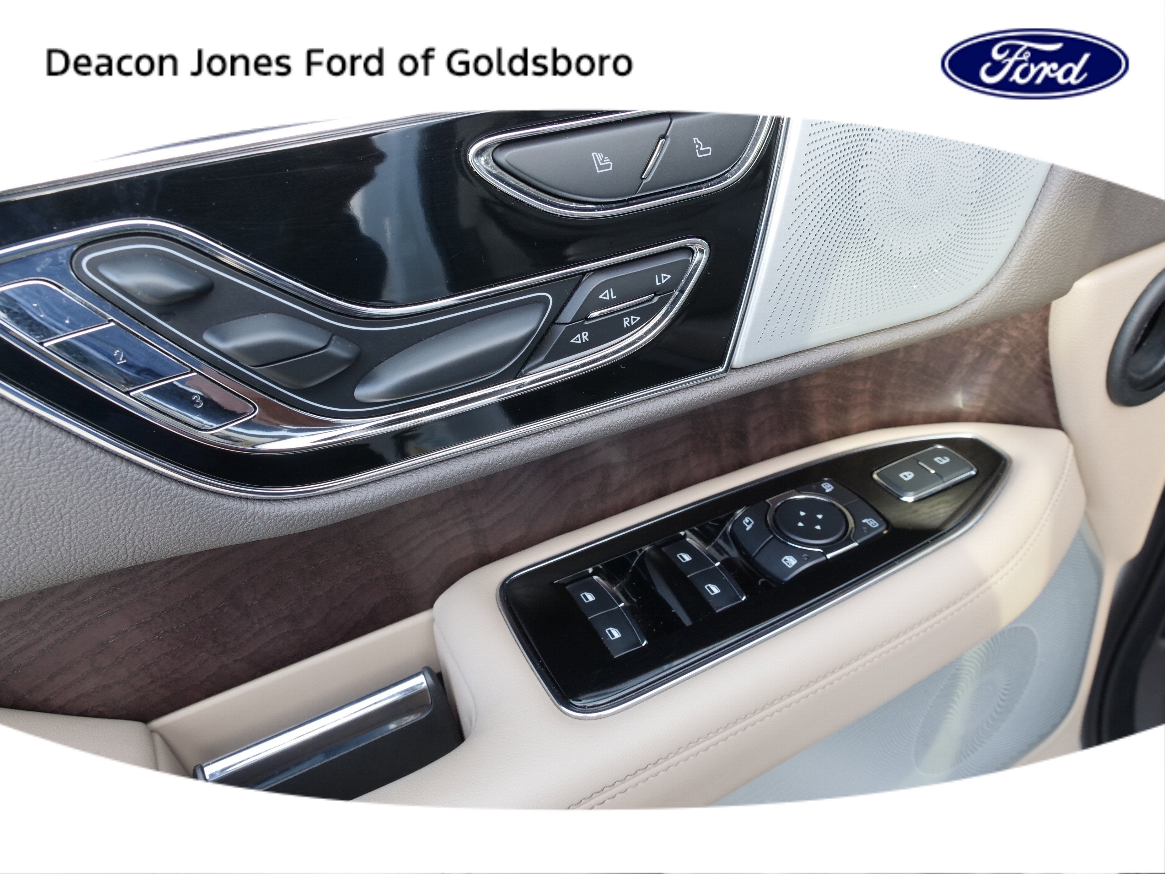 2024 Lincoln Navigator L Reserve