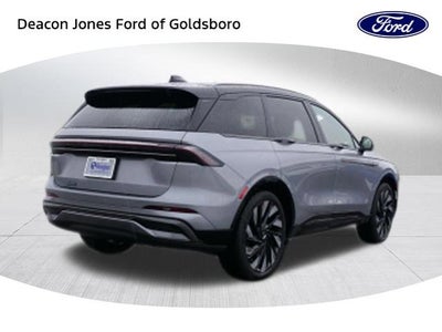 2025 Lincoln Nautilus Reserve