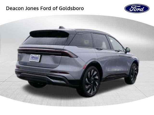 2025 Lincoln Nautilus Reserve