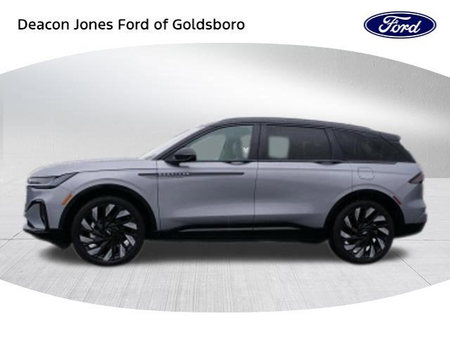 2025 Lincoln Nautilus Reserve