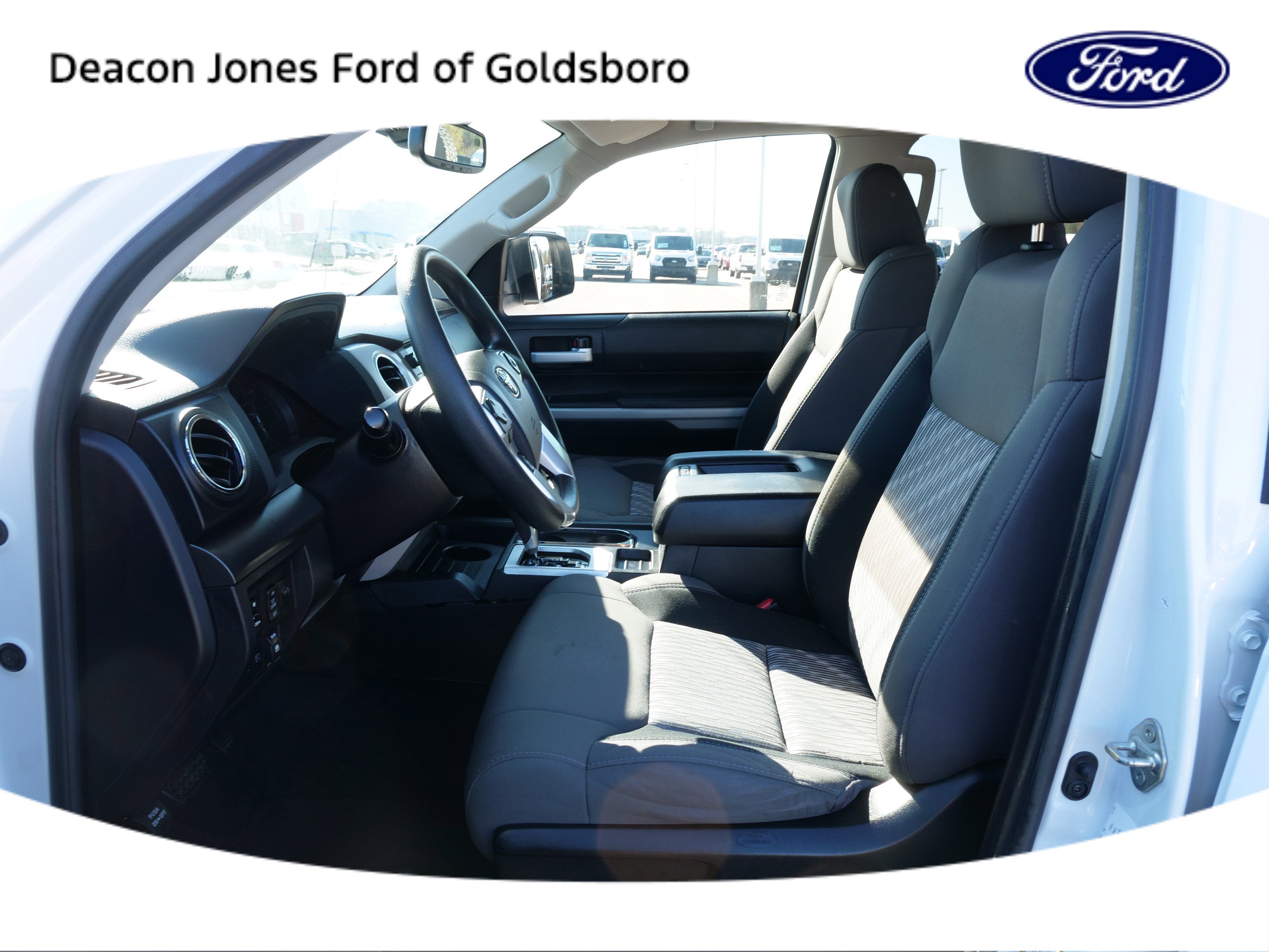 2019 Toyota Tundra 4WD SR5