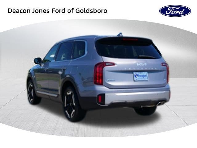 2023 Kia Telluride S