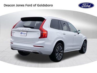 2021 Volvo XC90 Momentum