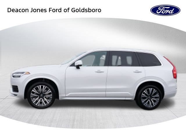 2021 Volvo XC90 Momentum