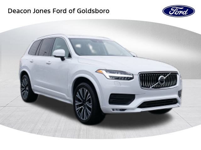 2021 Volvo XC90 Momentum