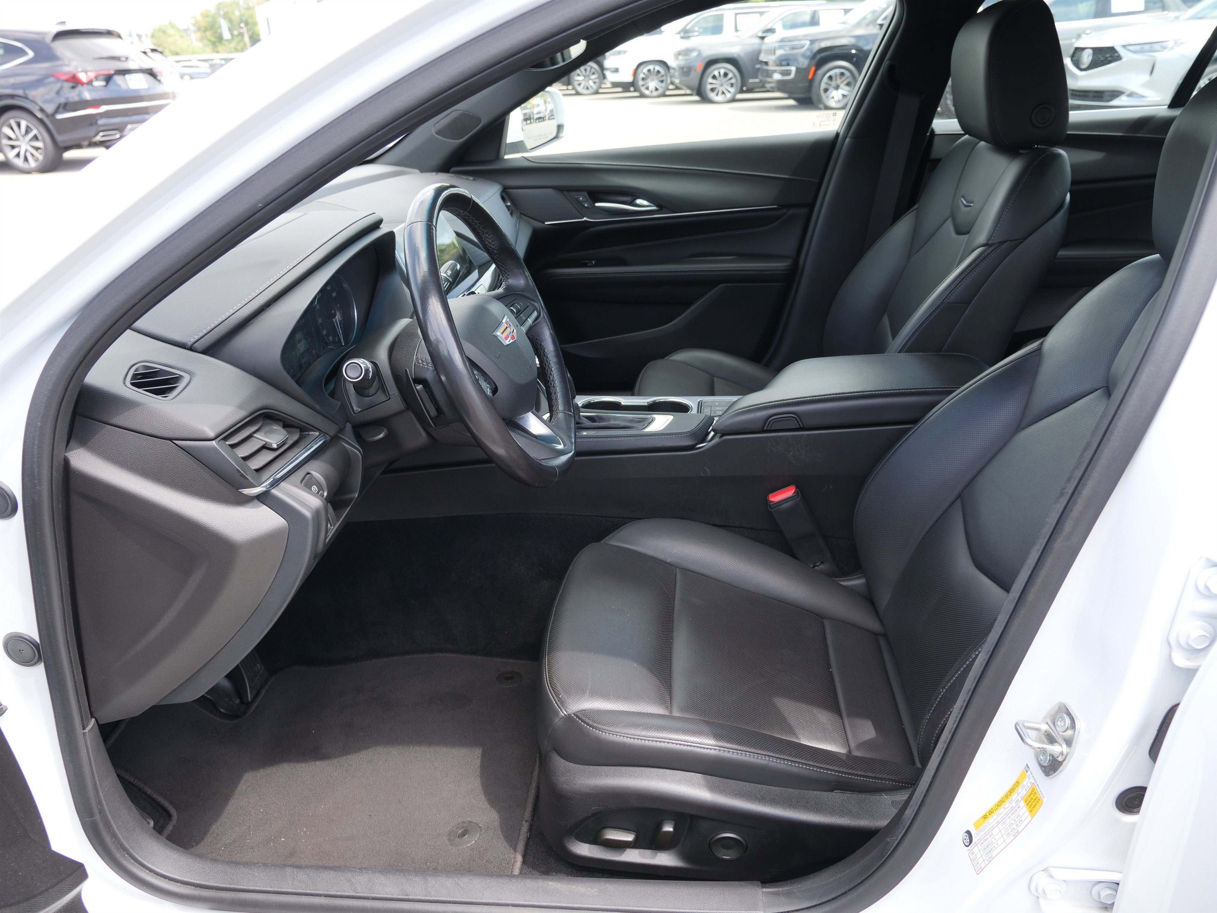 2024 Cadillac CT4 Premium Luxury