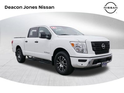 2023 Nissan Titan SV