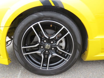 2005 Ford Mustang GT Premium