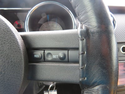 2005 Ford Mustang GT Premium