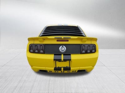 2005 Ford Mustang GT Premium