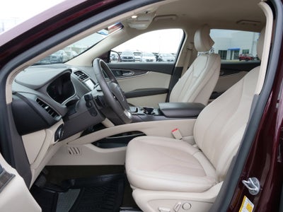 2019 Lincoln Nautilus Select