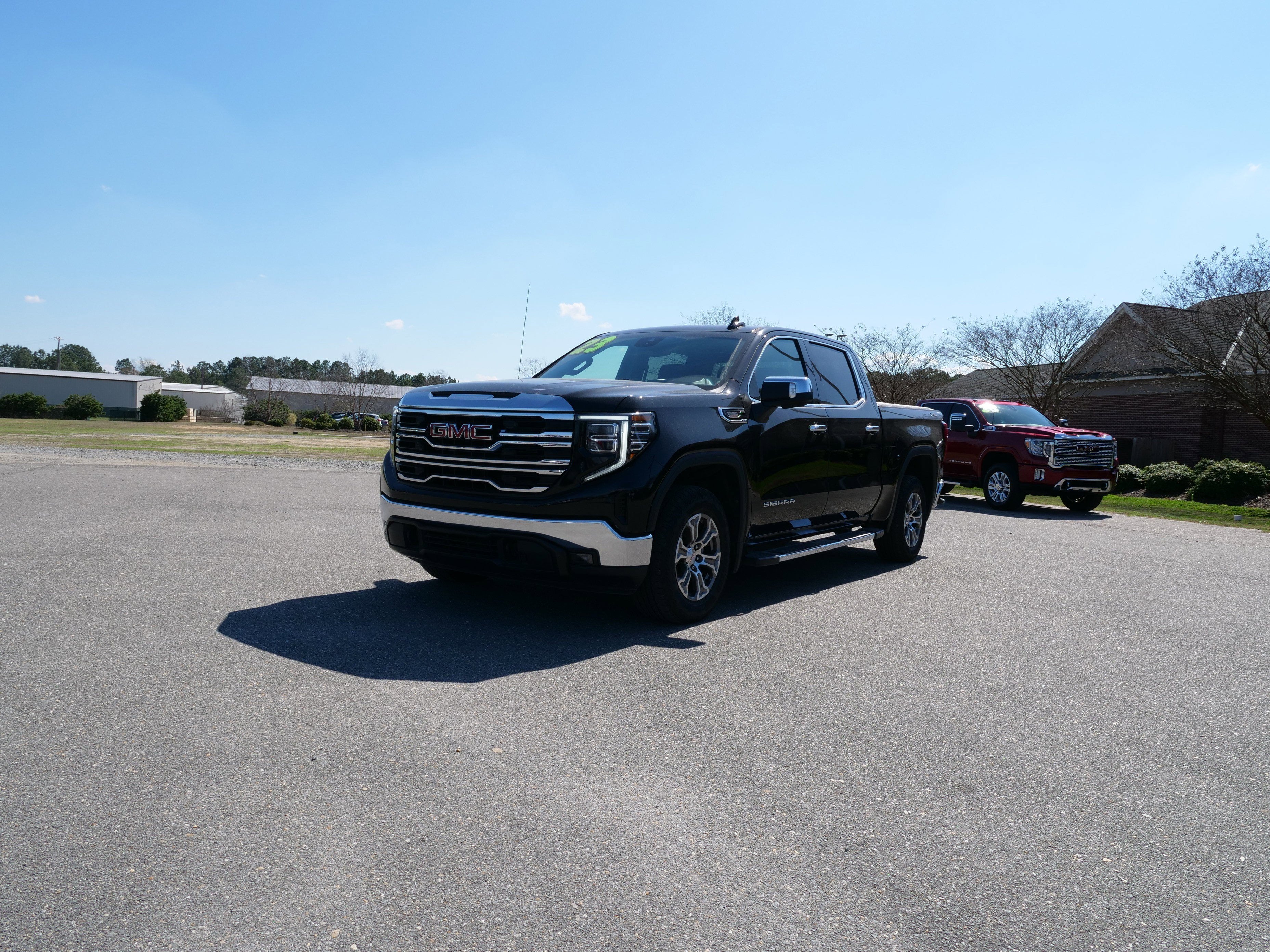 2023 GMC Sierra 1500 SLT