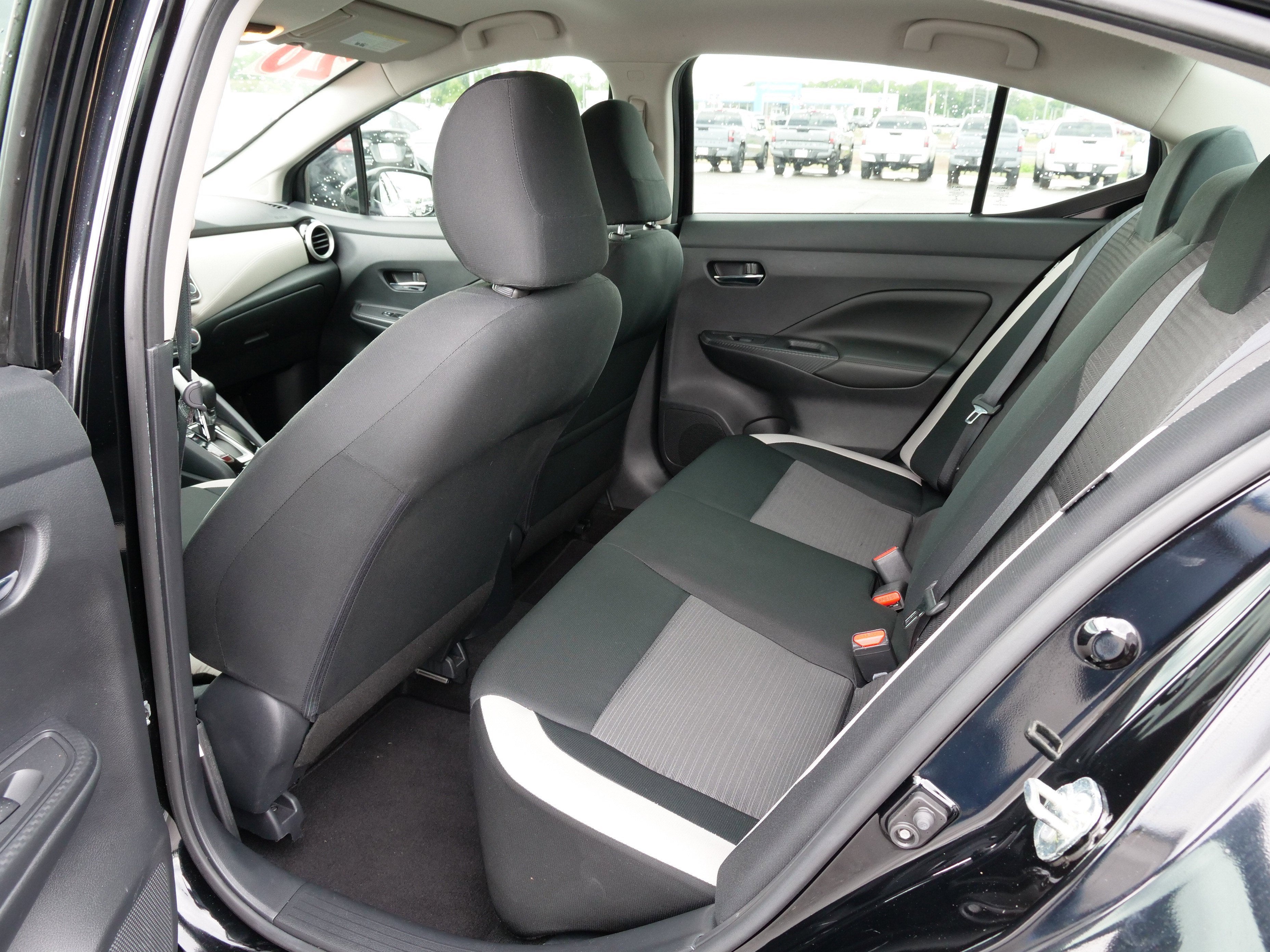 2020 Nissan Versa SV