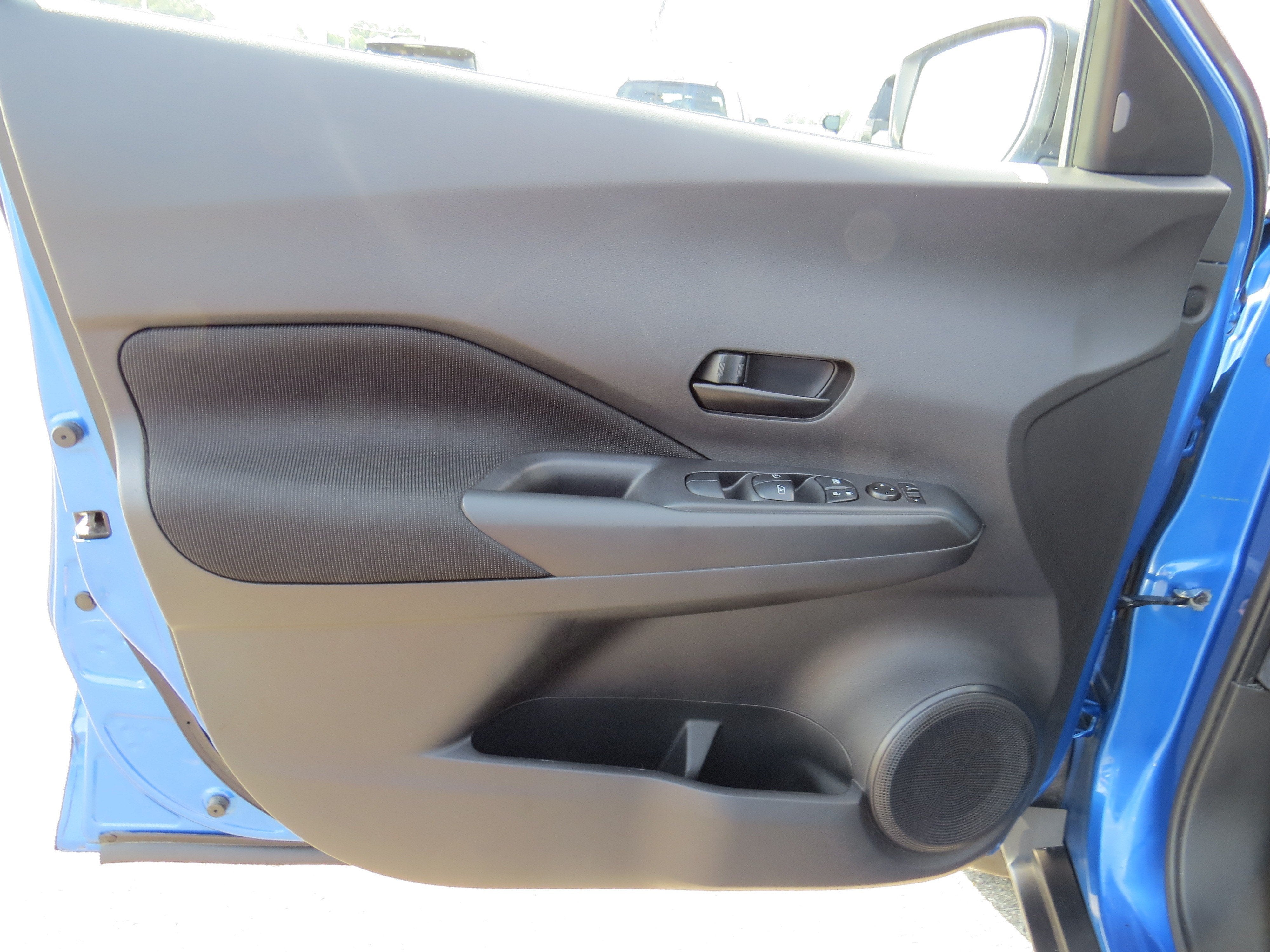 2022 Nissan Kicks S