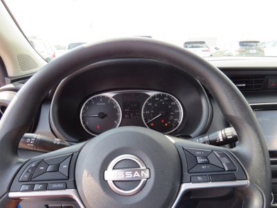 2022 Nissan Kicks S