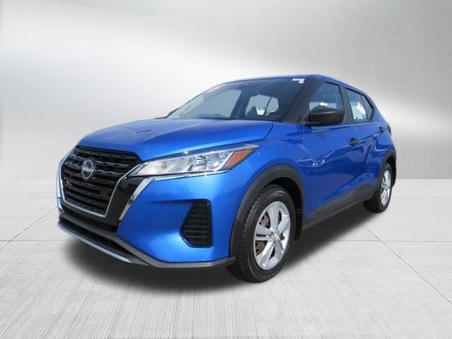 2022 Nissan Kicks S