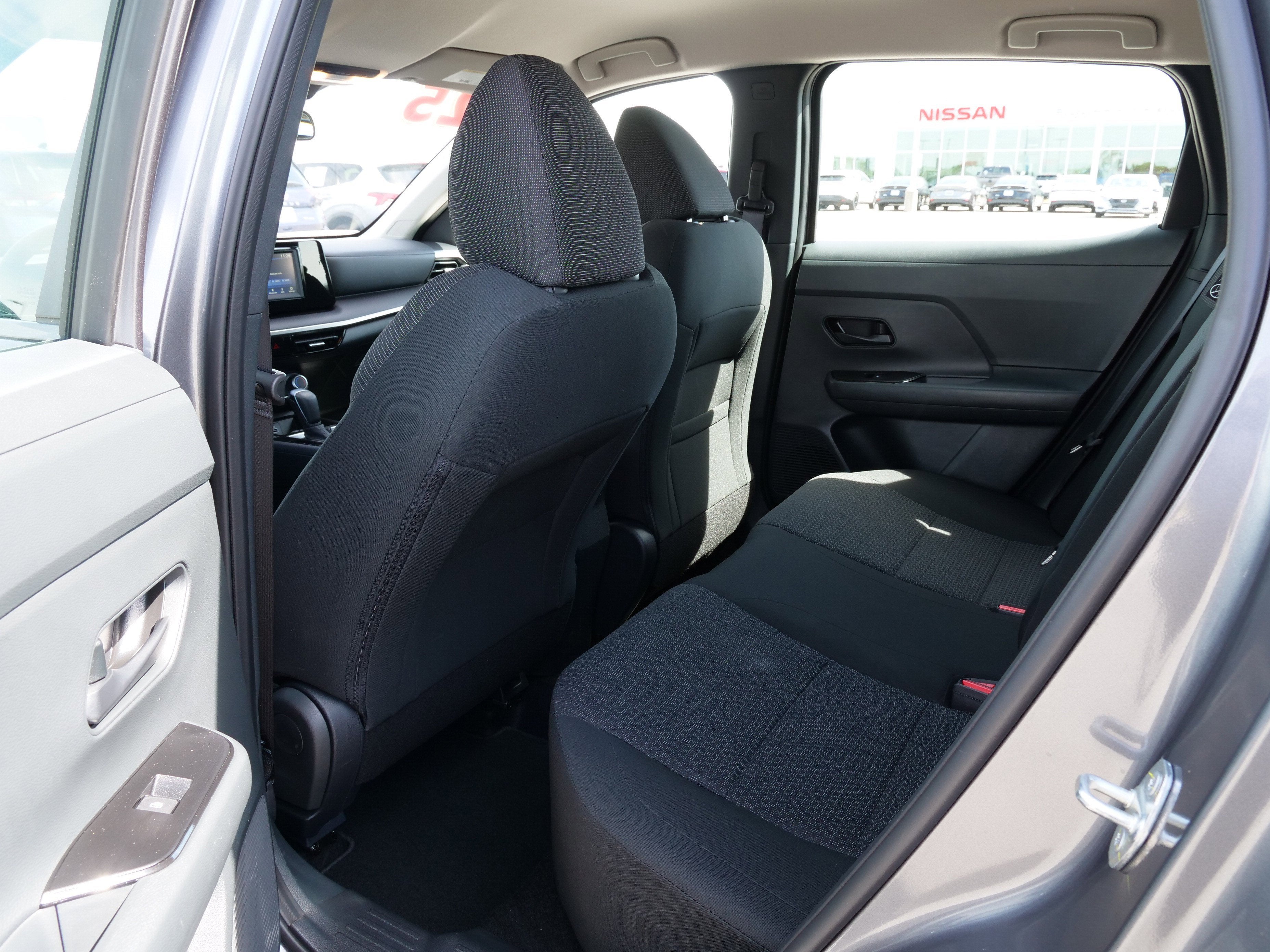 2025 Nissan Kicks S