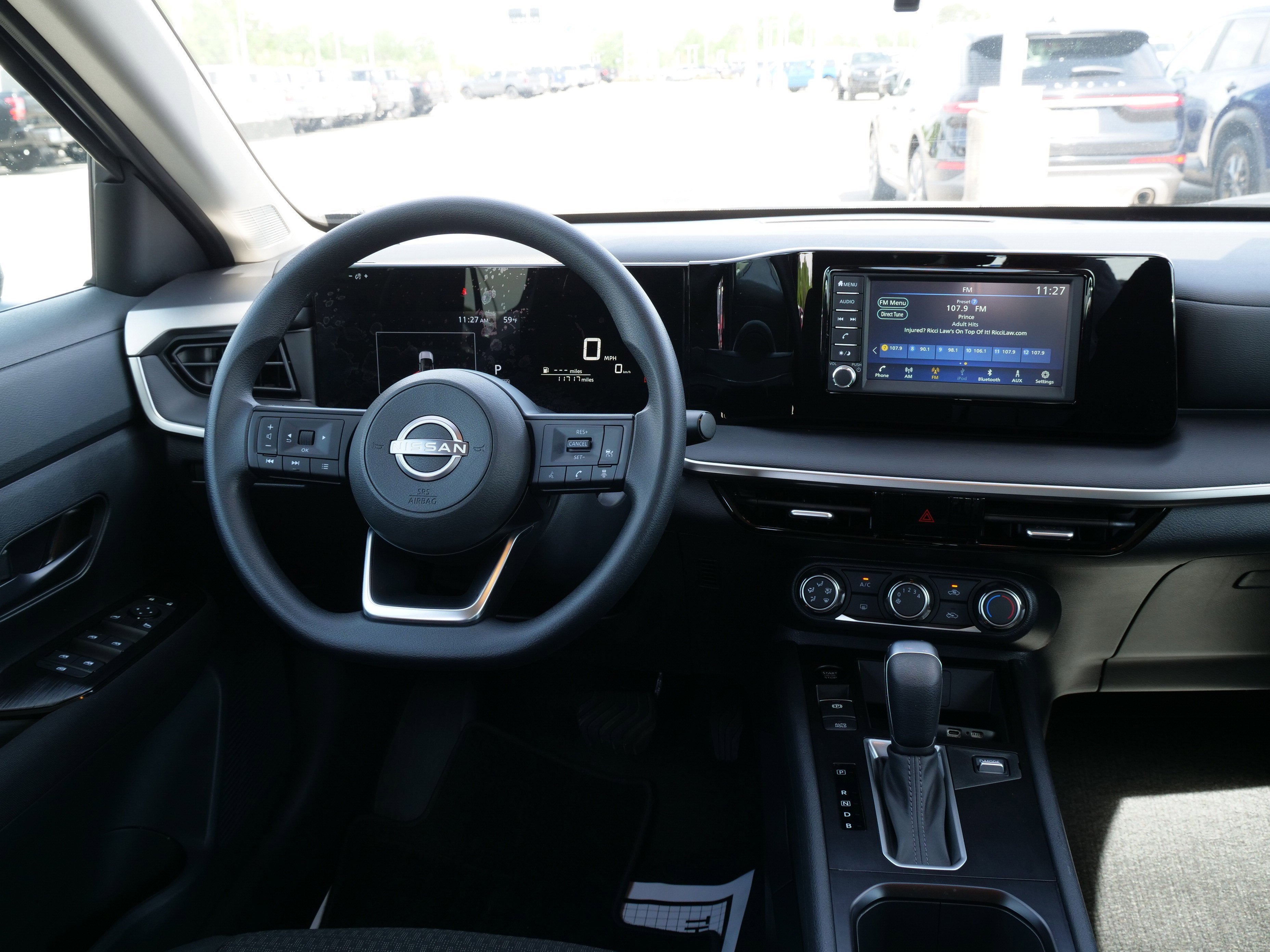 2025 Nissan Kicks S