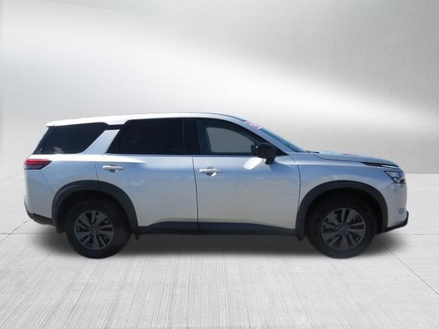 2023 Nissan Pathfinder S