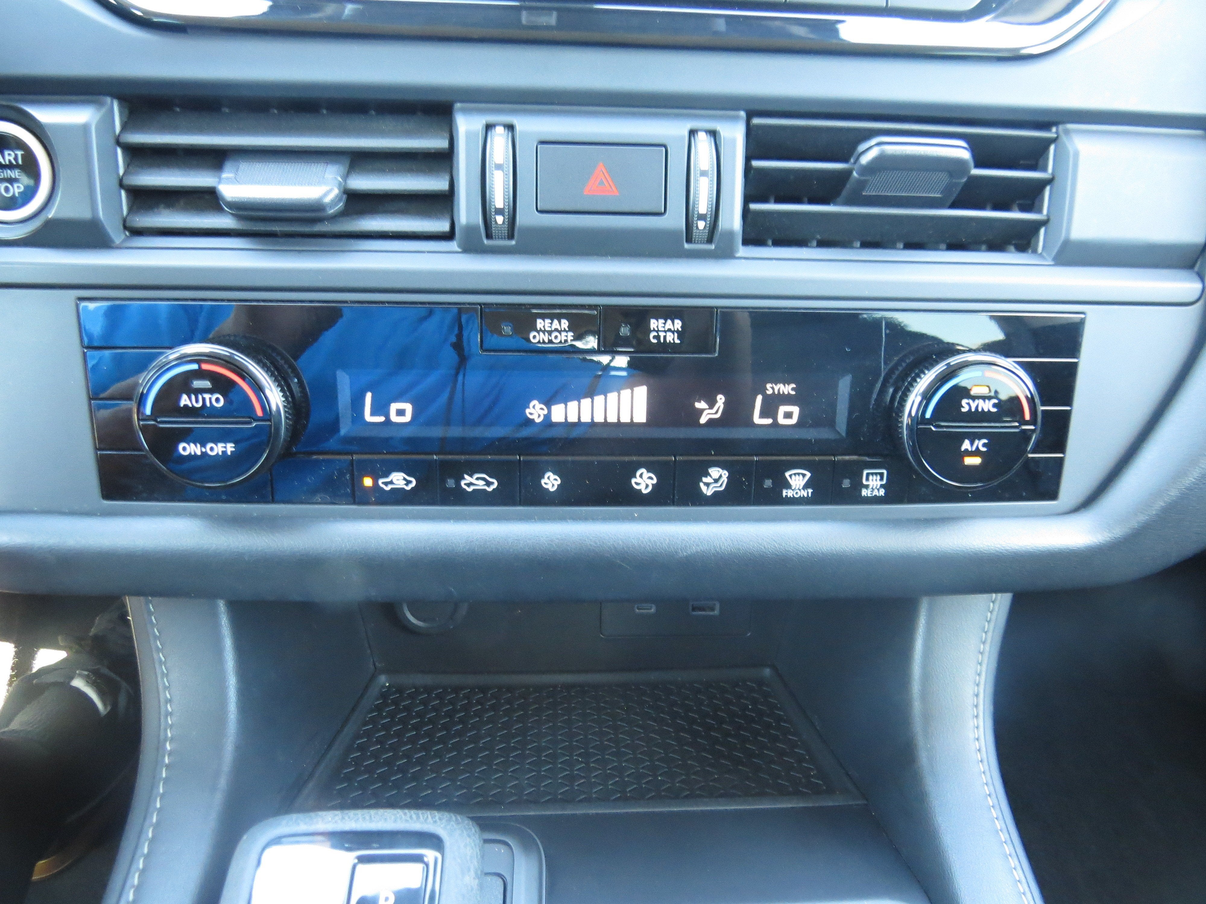 2023 Nissan Pathfinder S