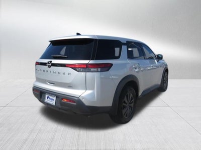2023 Nissan Pathfinder S