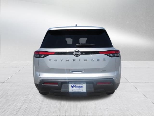 2023 Nissan Pathfinder S