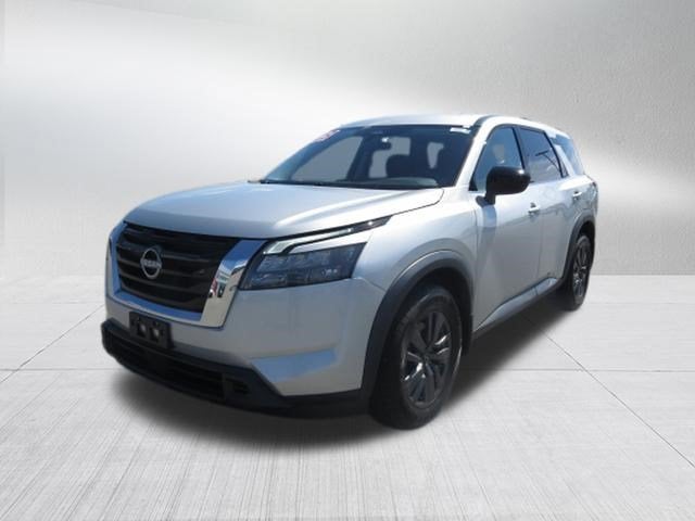 2023 Nissan Pathfinder S