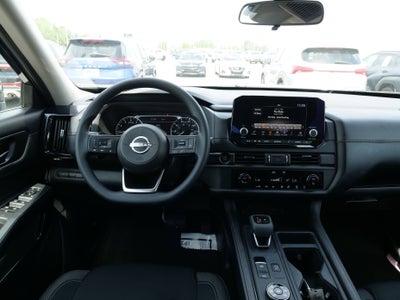 2025 Nissan Pathfinder S