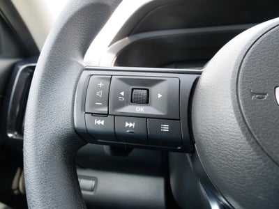 2025 Nissan Pathfinder S