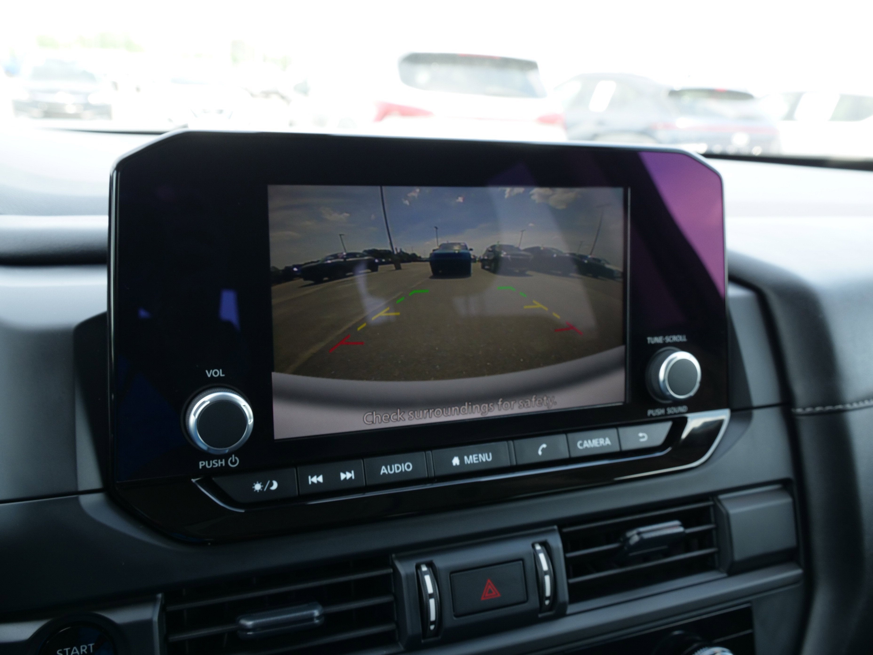 2025 Nissan Pathfinder S