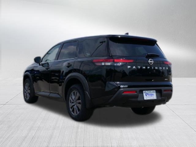 2025 Nissan Pathfinder S