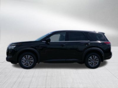 2025 Nissan Pathfinder S
