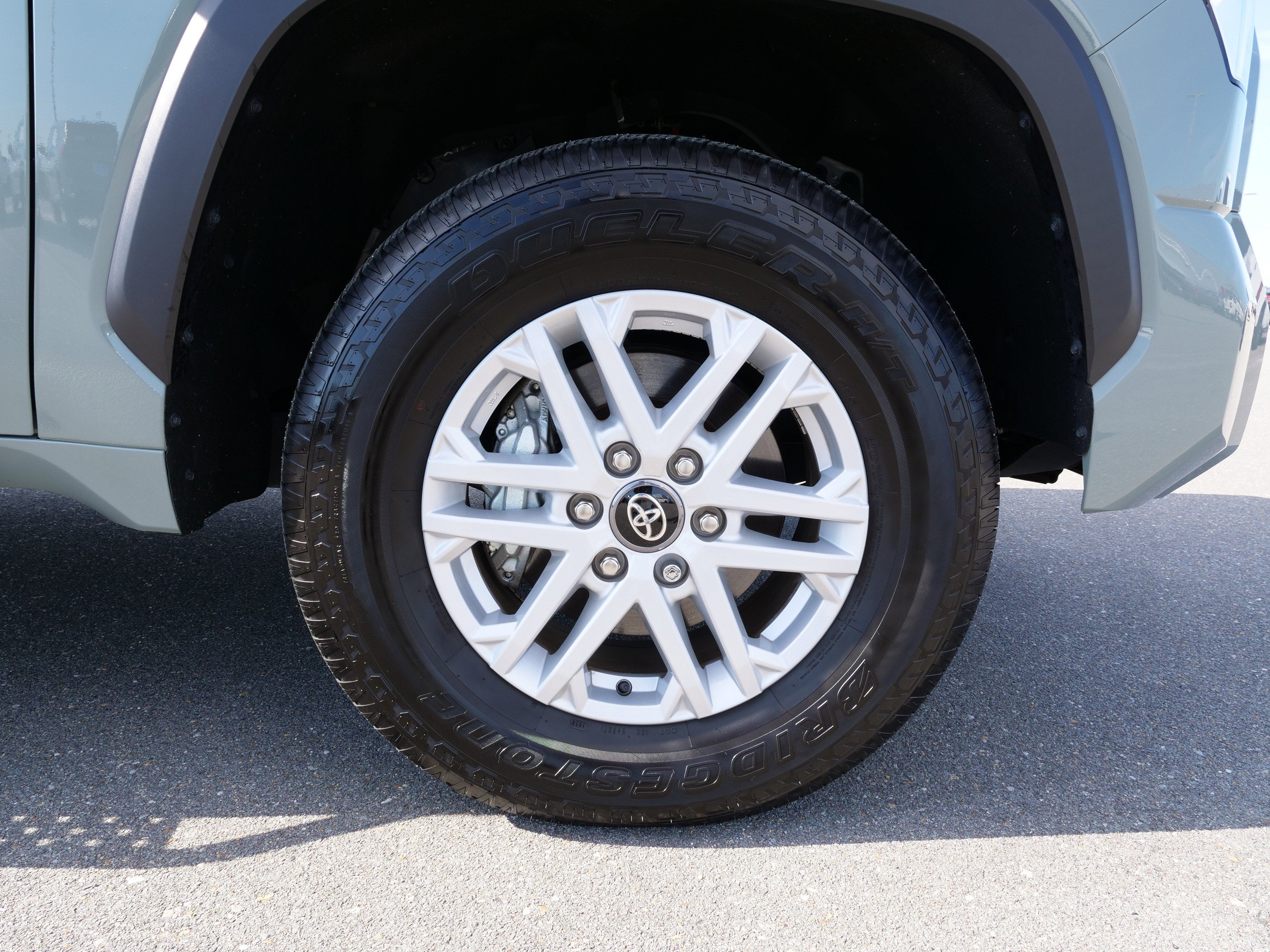 2025 Toyota Tundra 4WD SR5