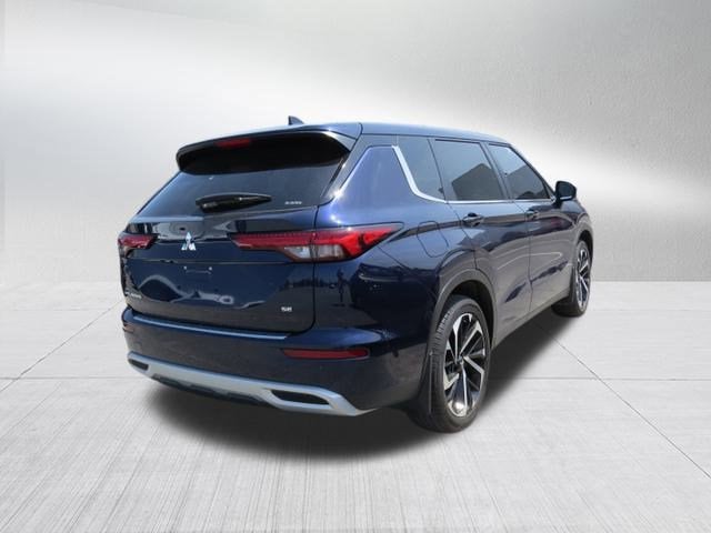 2023 Mitsubishi Outlander SE