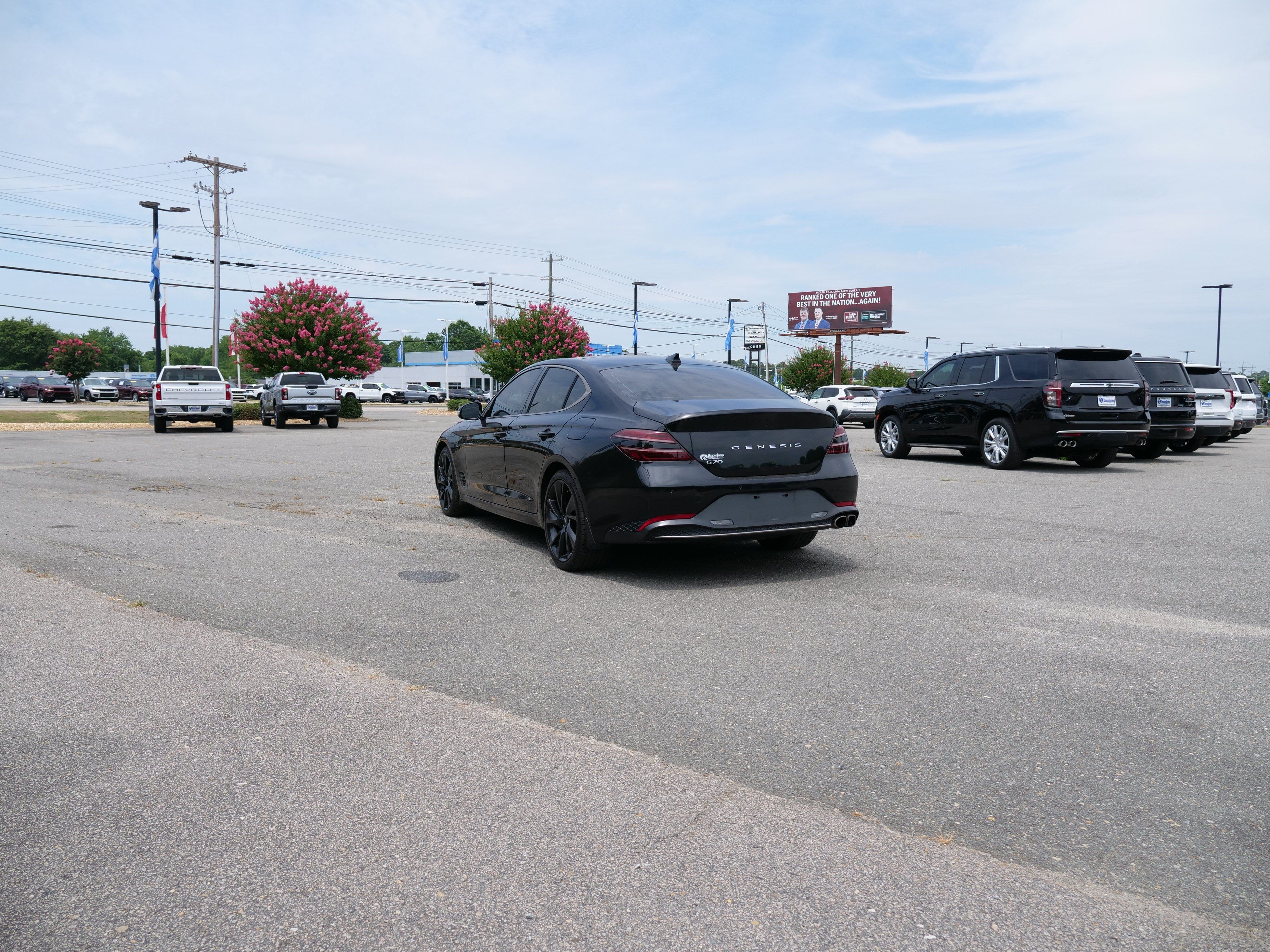 2023 Genesis G70 2.0T