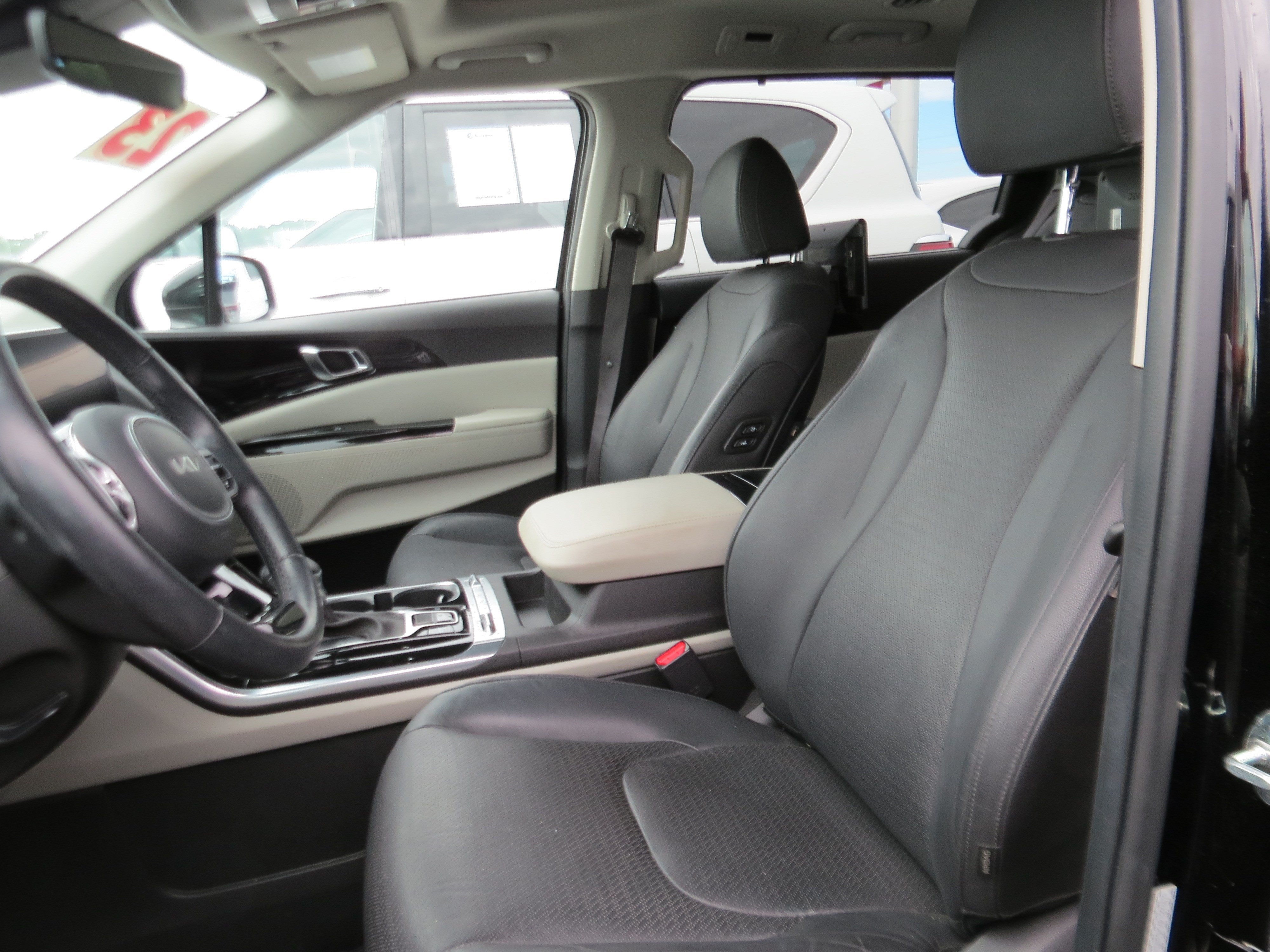 2023 Kia Carnival SX Prestige