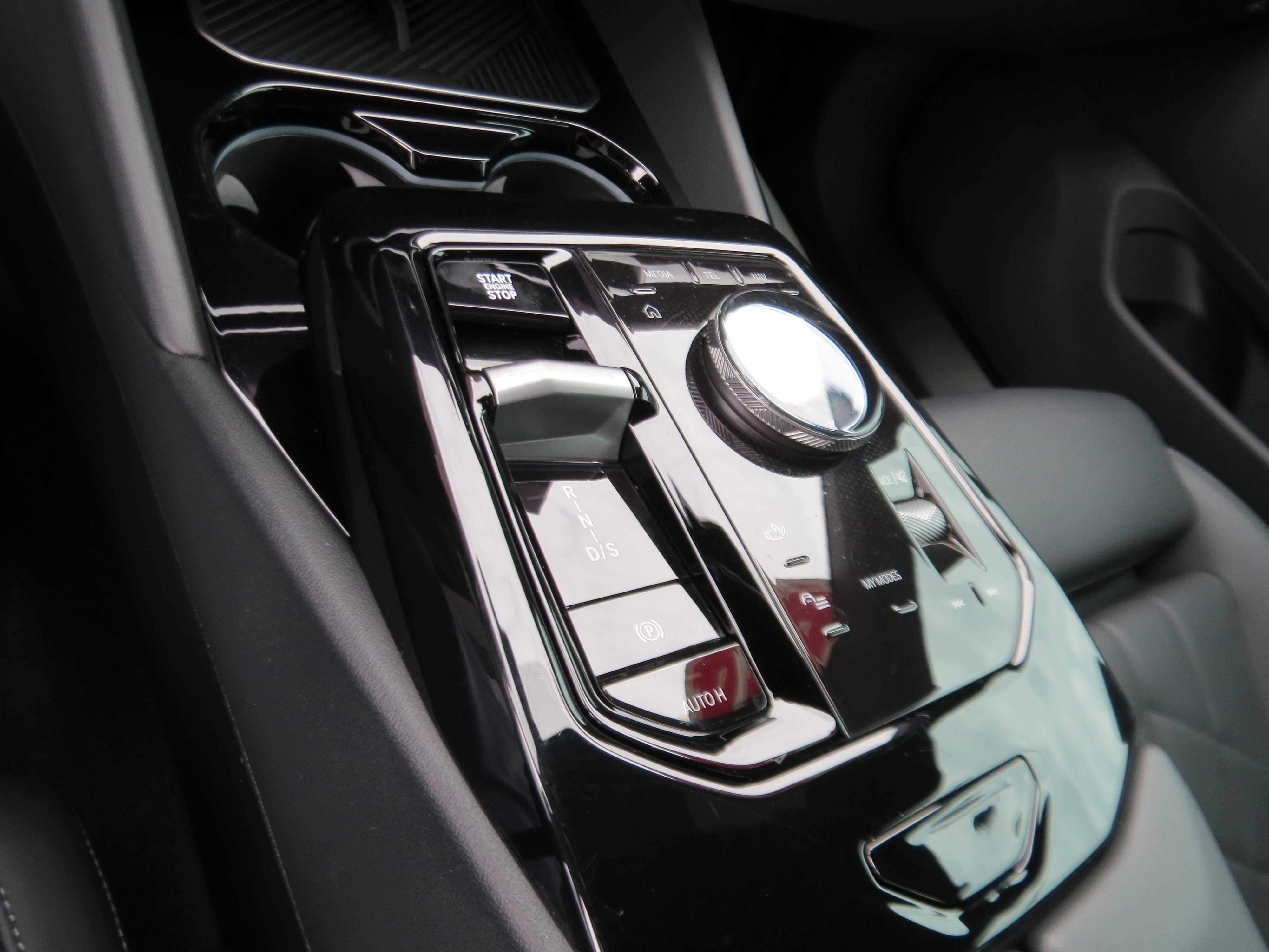 2024 BMW 5 Series 530i xDrive