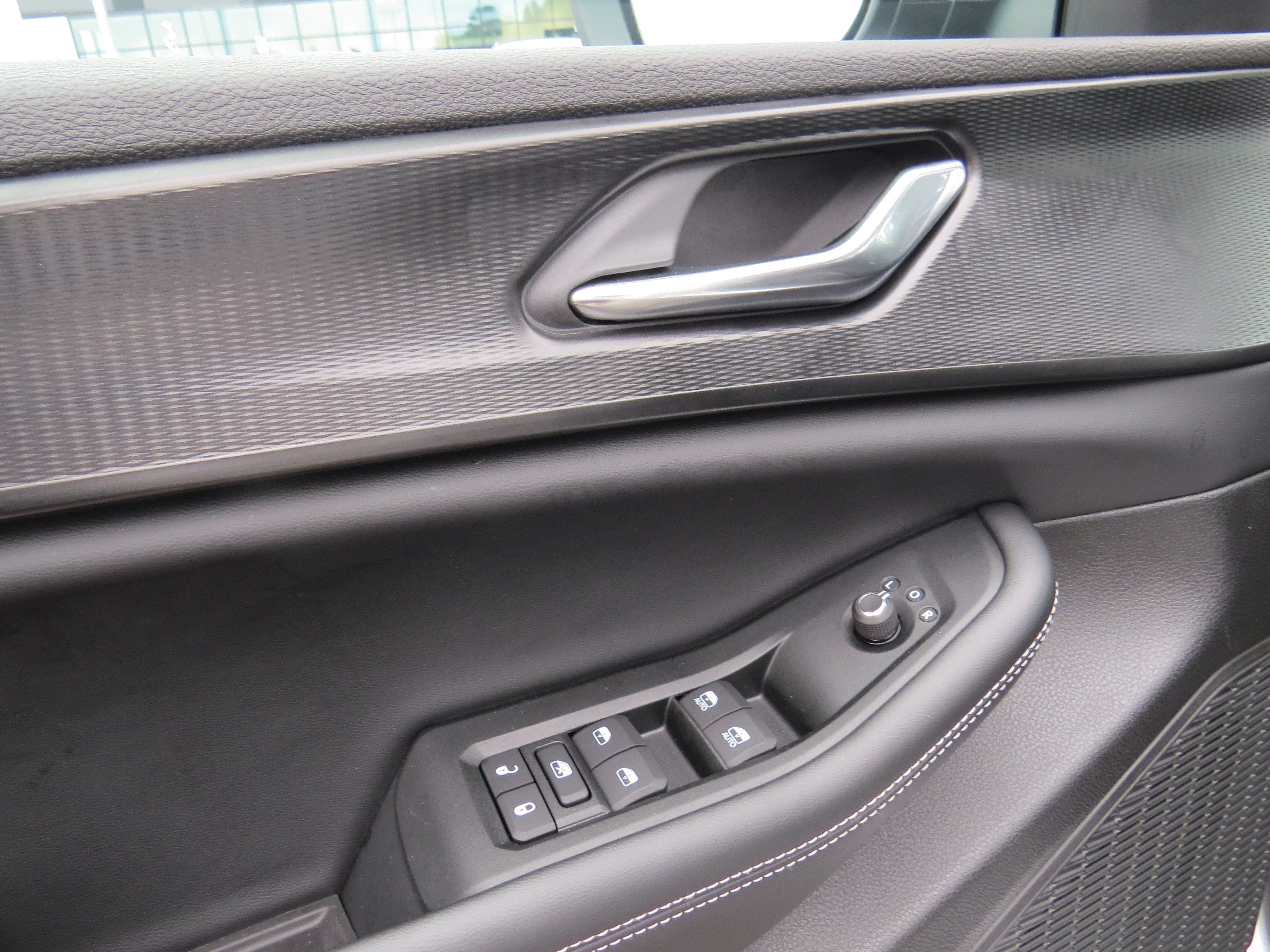 2025 Jeep Grand Cherokee L Laredo X