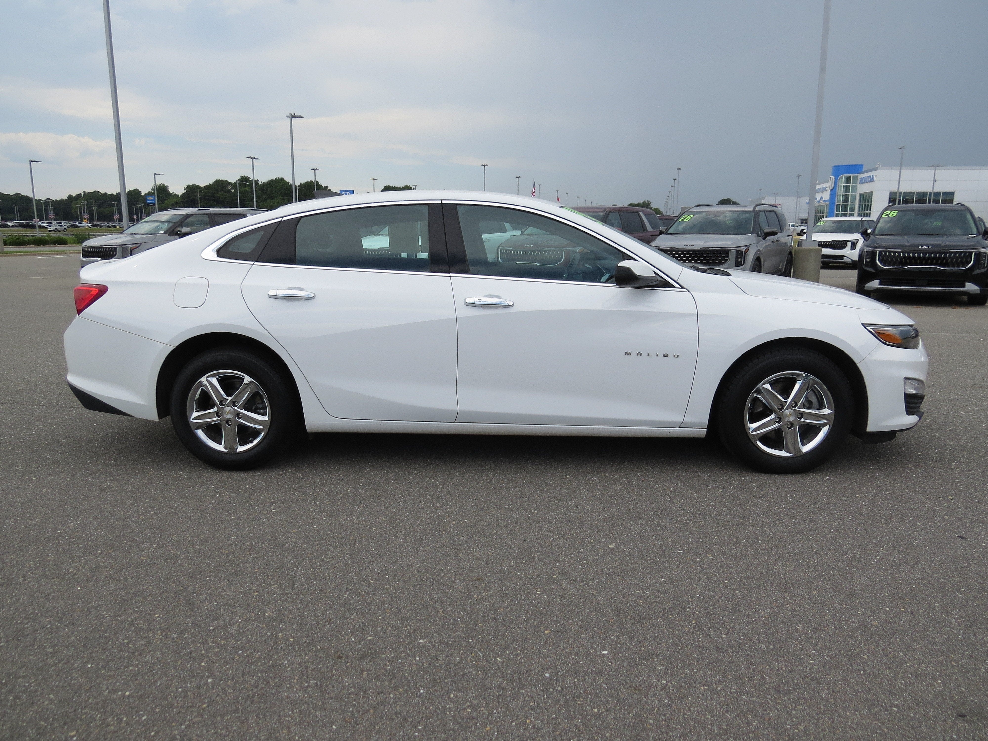 2024 Chevrolet Malibu LS