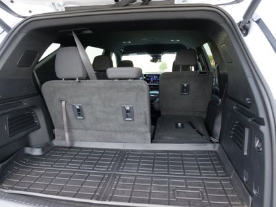 2024 Chevrolet Traverse AWD LT