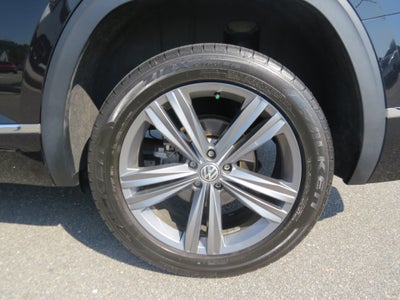2019 Volkswagen Atlas 3.6L V6 SE w/Technology R-Line