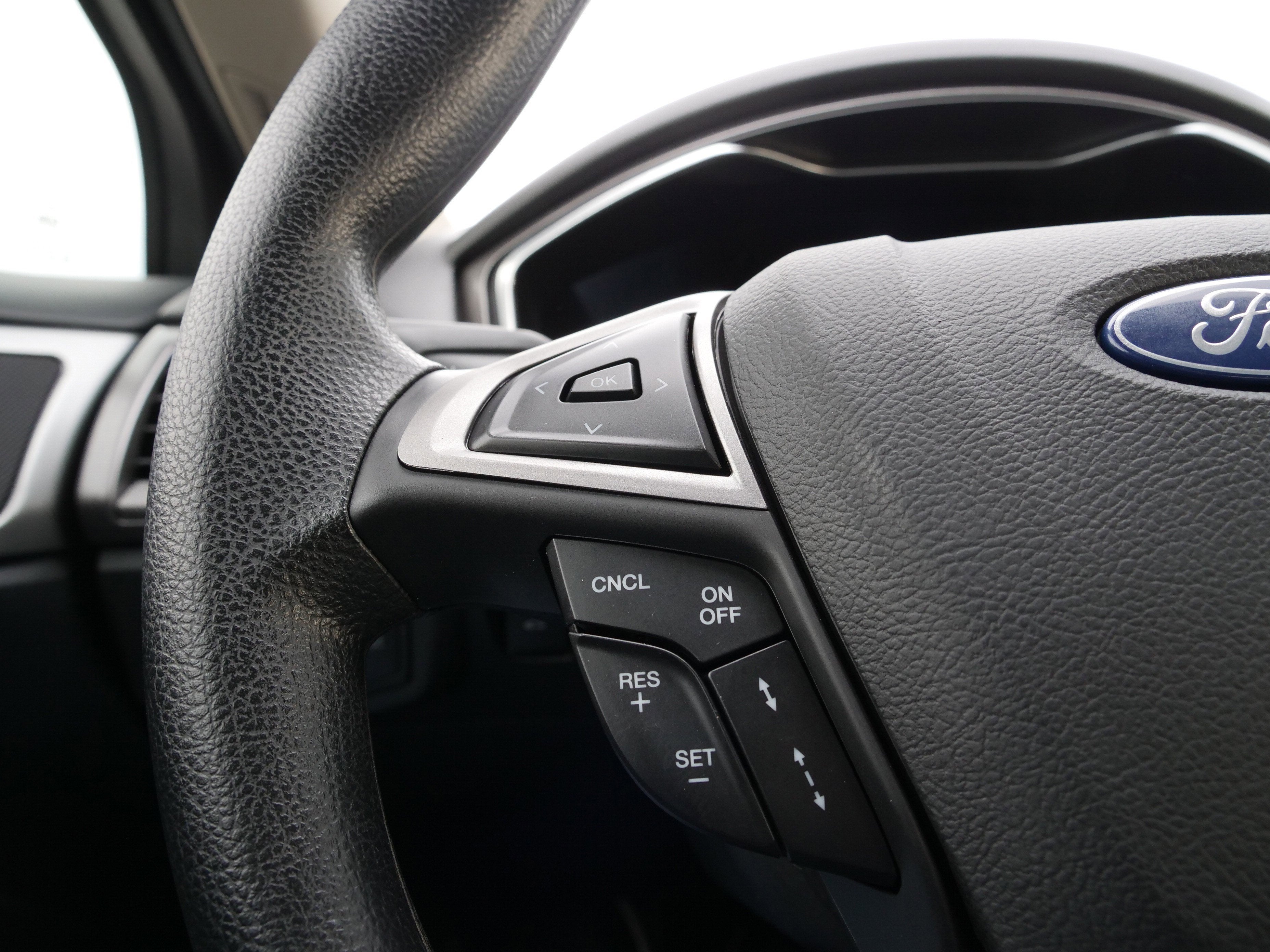 2020 Ford Fusion Hybrid SE