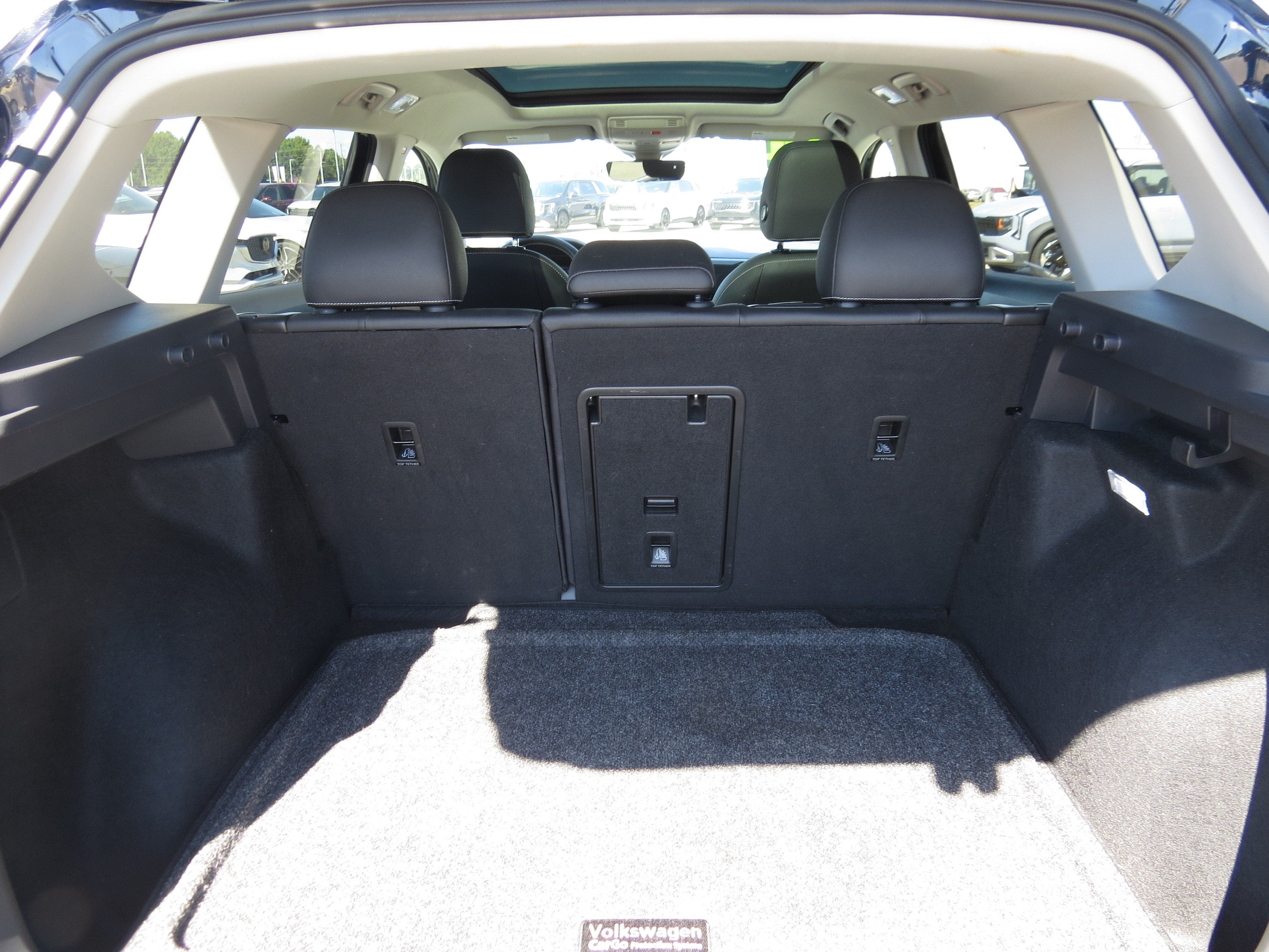 2024 Volkswagen Taos SEL