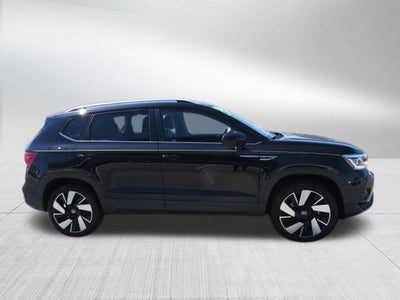 2024 Volkswagen Taos SEL