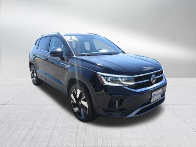 2024 Volkswagen Taos SEL