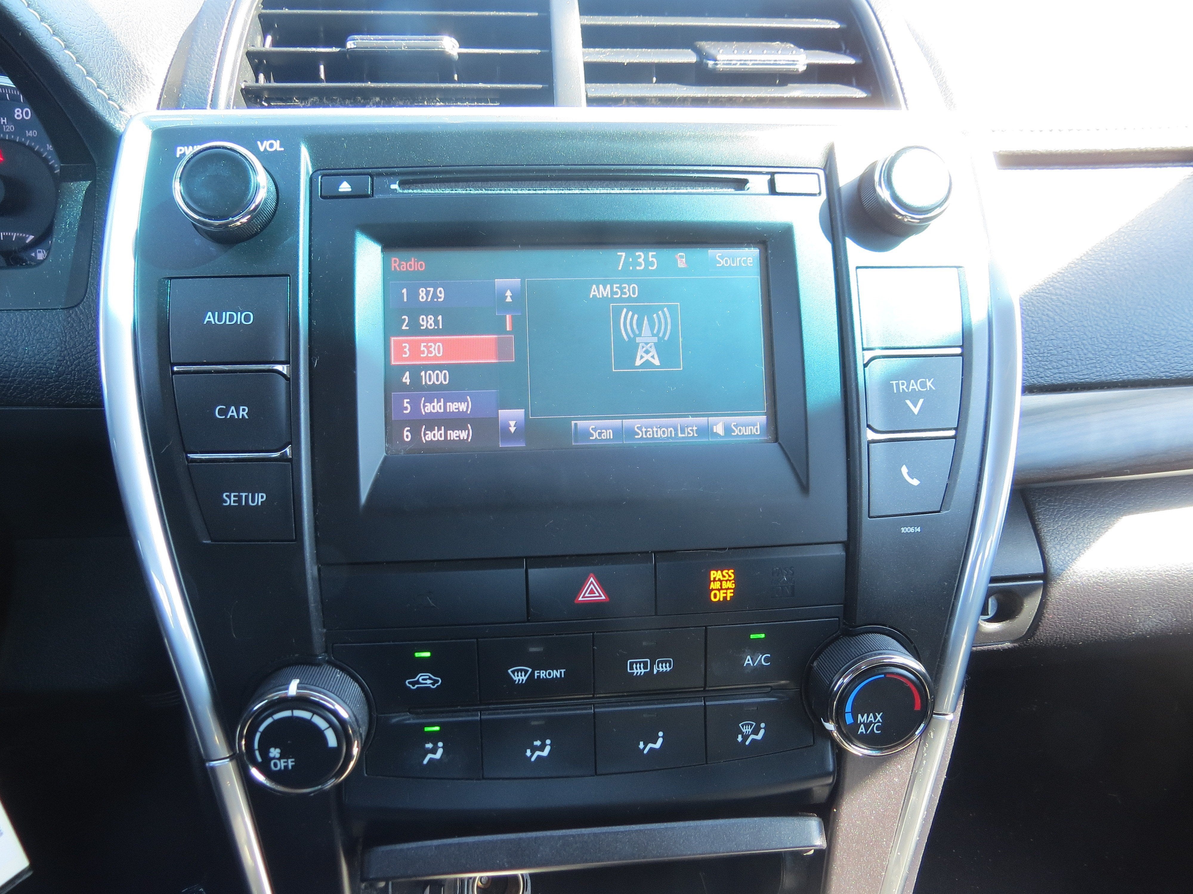2016 Toyota Camry LE