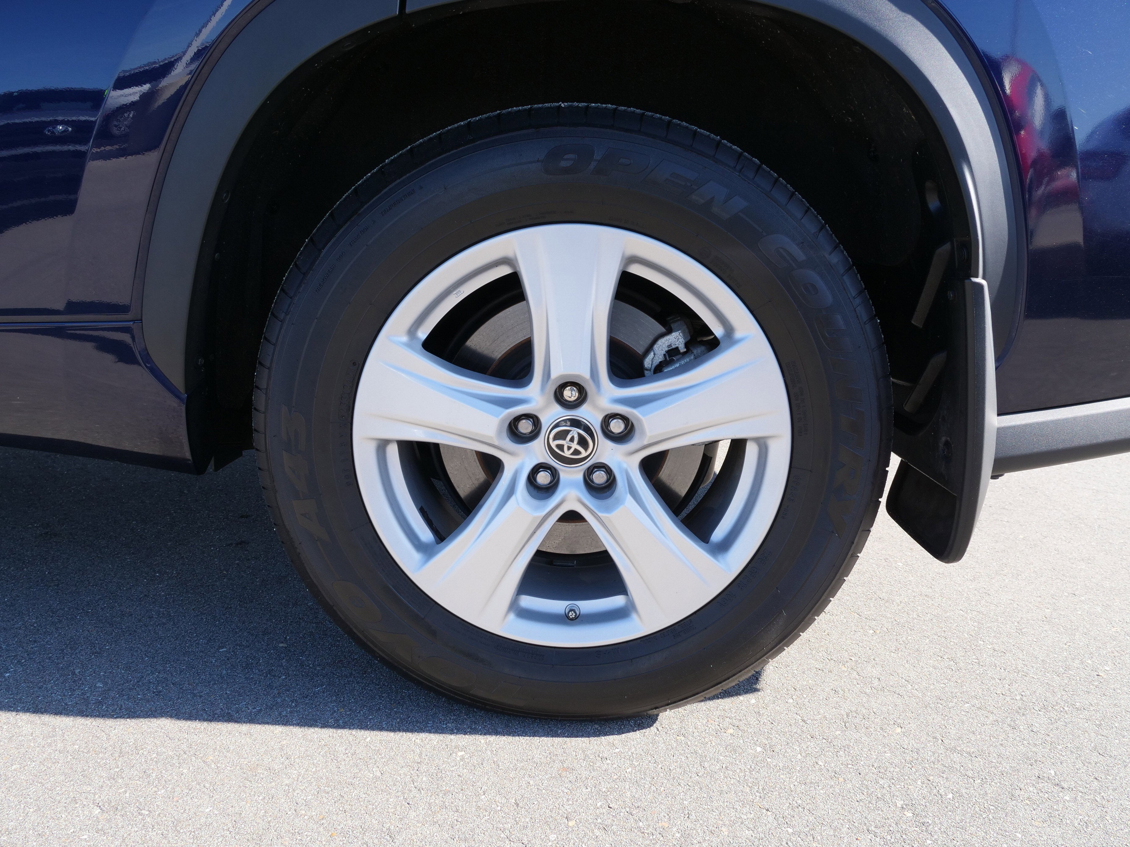 2022 Toyota Highlander L