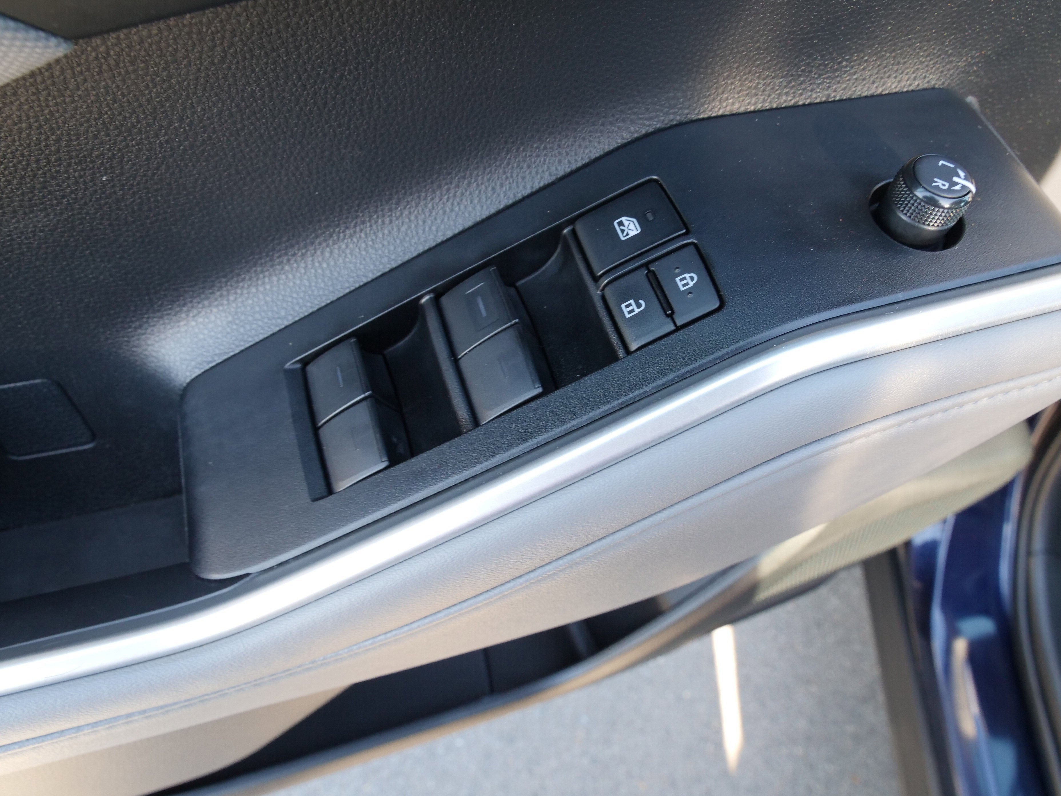 2022 Toyota Highlander L